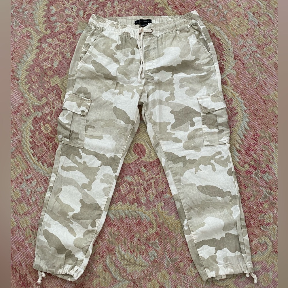 Anthropologie joggers / cargo joggers